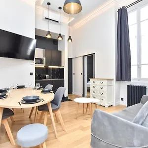Cmg Friedland // Champs Elysées Ii Appartement